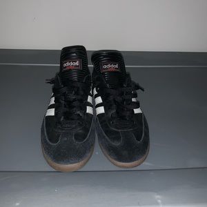 Adidas soccer runners Samba classic